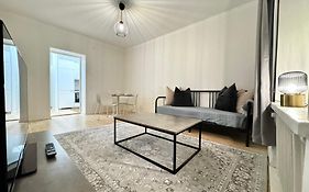 Hello Helsinki - City Home